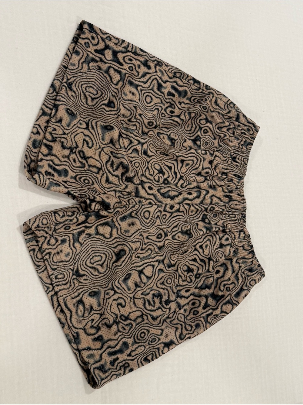 John Elliott Beige and Black Patterned Men's Shorts - Picture 2 of 2